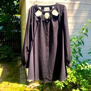 🍀Very J stand out in a crowd dress!